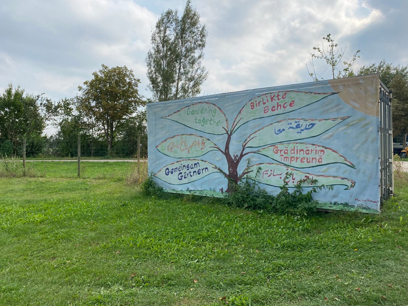 Scientific Citizen Contributions (image credits: wikimedia)