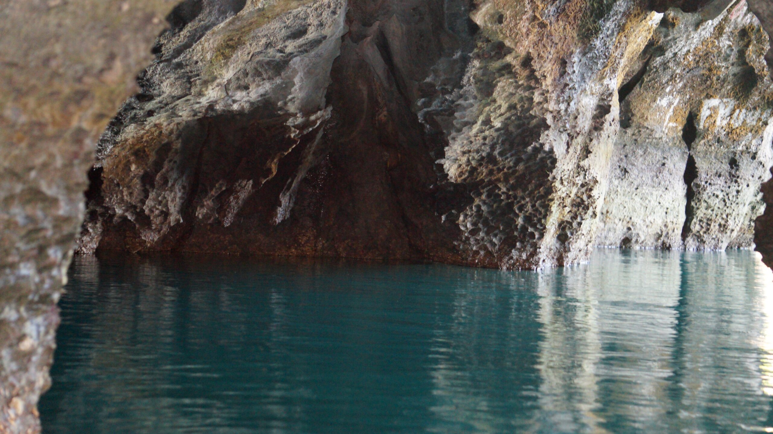 How Subterranean Rivers Shape Entire Continents Without Us Noticing