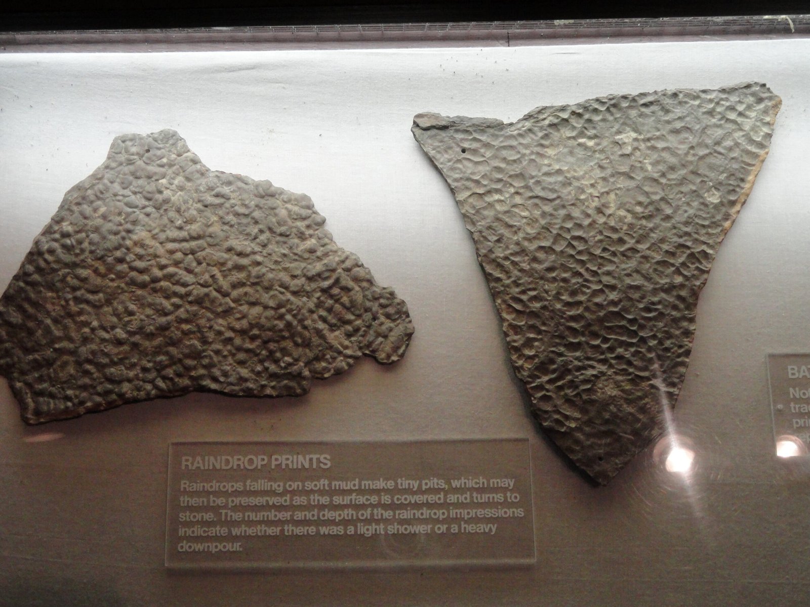 Reading the Atmospheric Pressure Story in Stone (image credits: wikimedia)