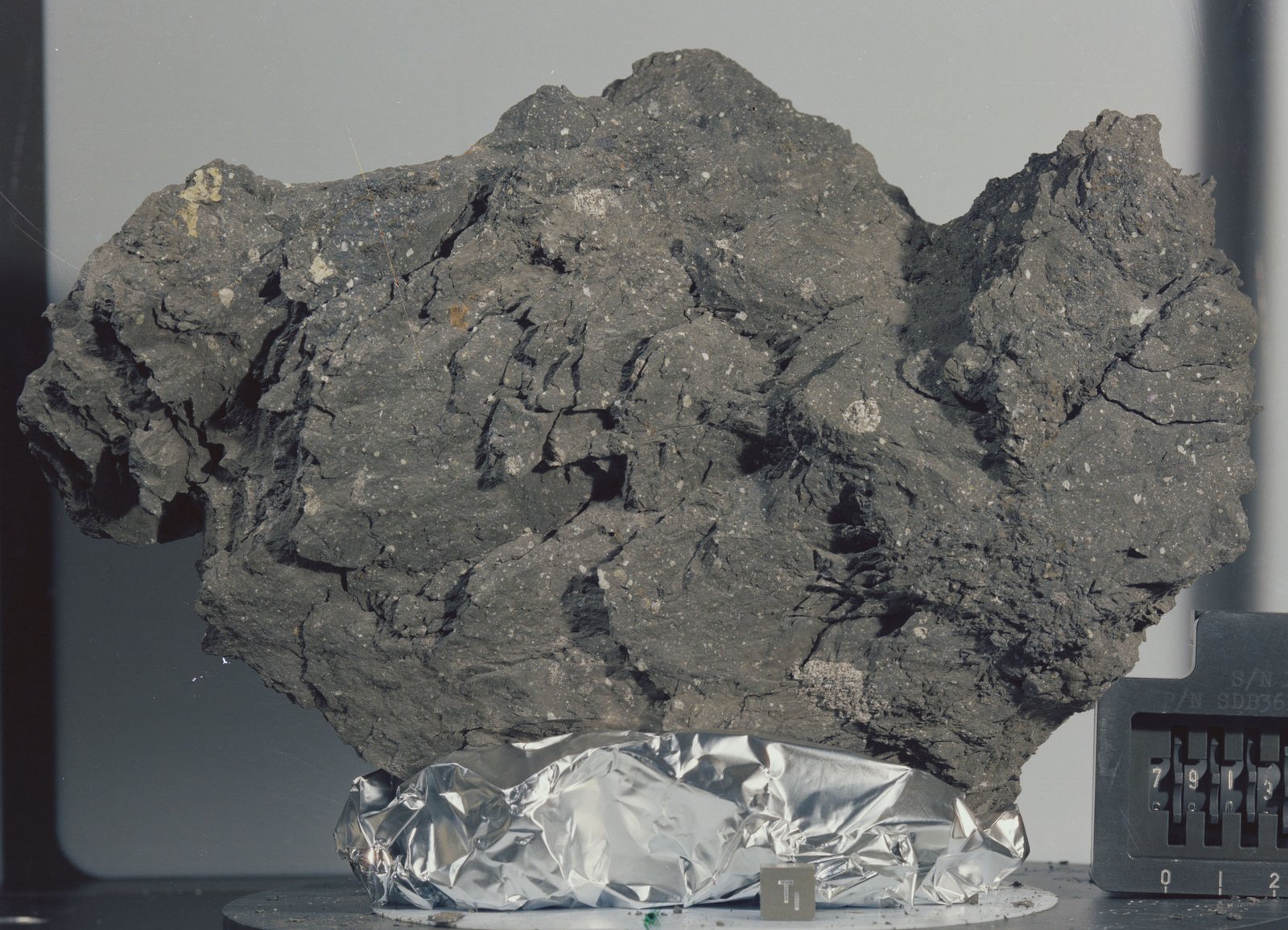 Moon Rocks Tell Ancient Stories (image credits: wikimedia)