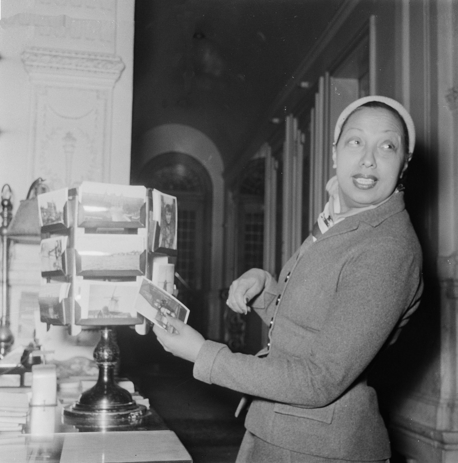 Josephine Baker: The Dancer Who Studied Animal Behavior (image credits: wikimedia)