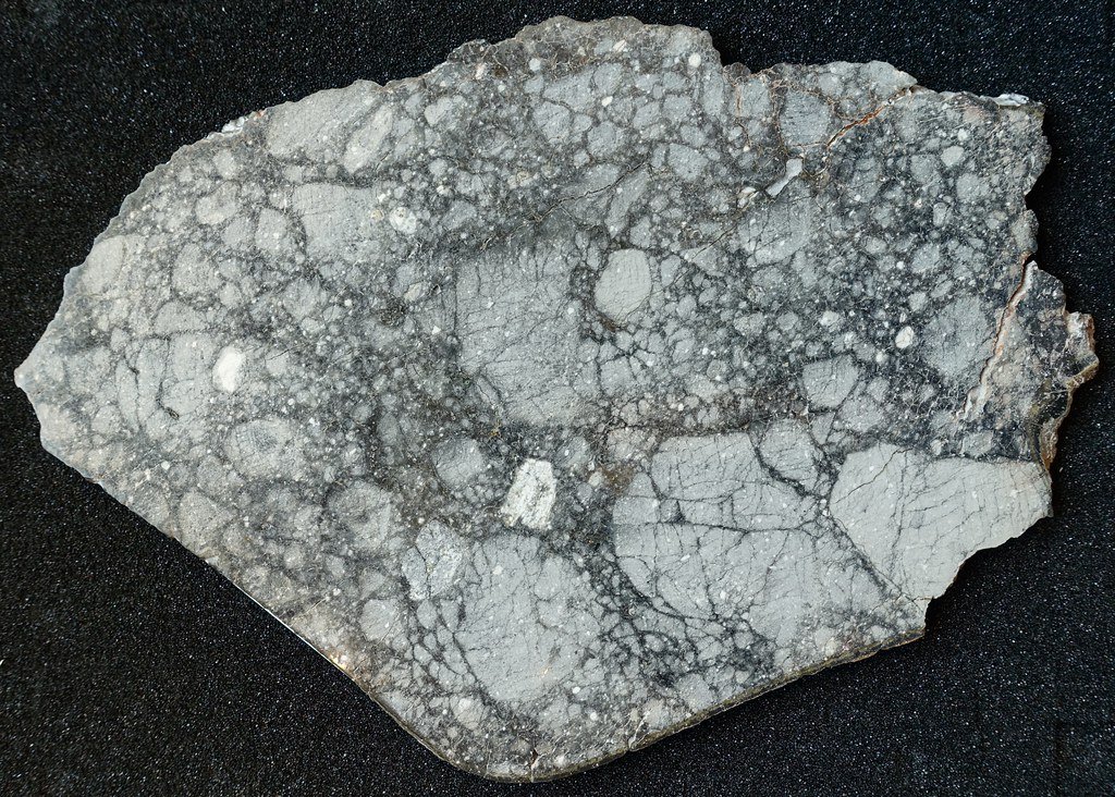 Preserving the Past: The Ongoing Legacy of Apollo Samples (image credits: flickr)