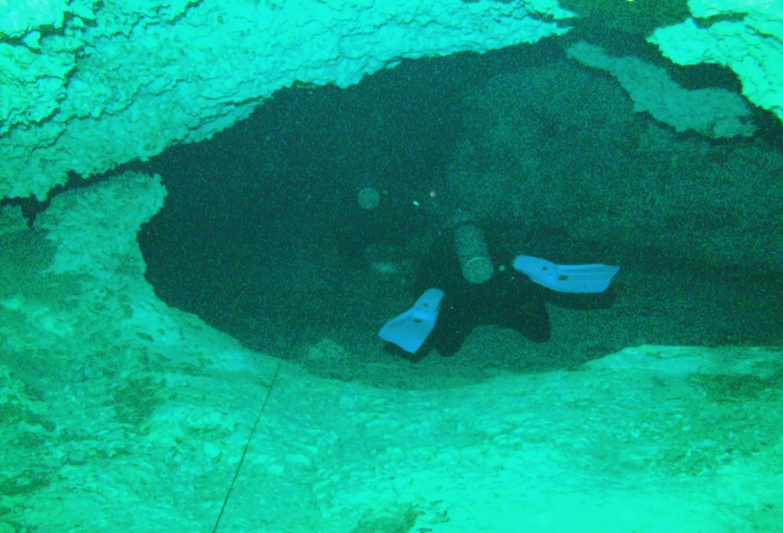 The Hidden Wonders of Sistema Dos Ojos, Mexico (image credits: wikimedia)