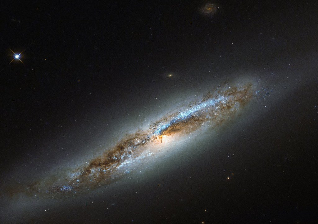 Stardust Origins: The Birth of Cosmic Chemistry (image credits: flickr)