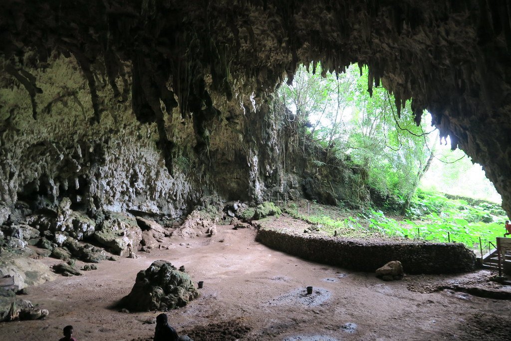 The Importance of the Liang Bua Cave (image credits: flickr)