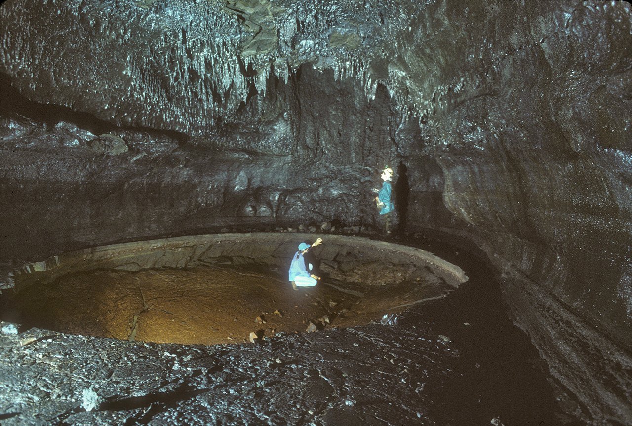 The Birth of an Underground Giant (image credits: wikimedia)