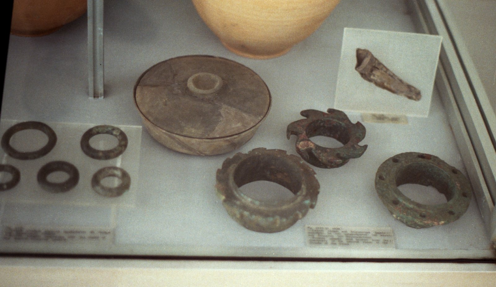 Gear Ratios That Unlock Lunar Secrets (image credits: wikimedia)