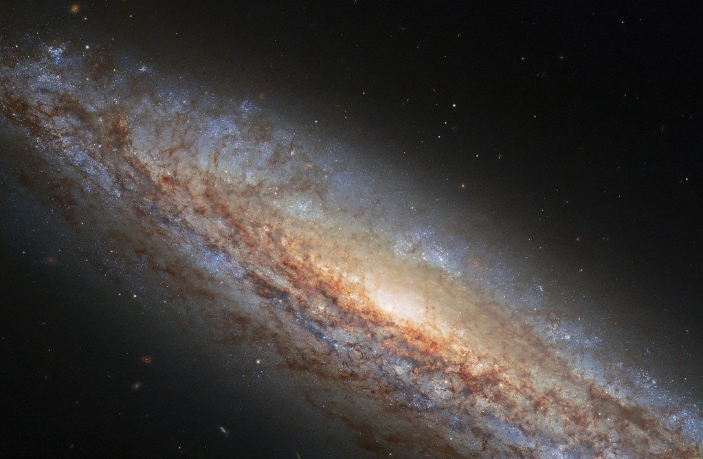 Rare Earth Elements: Cosmic Recycling Through Violence (image credits: flickr)