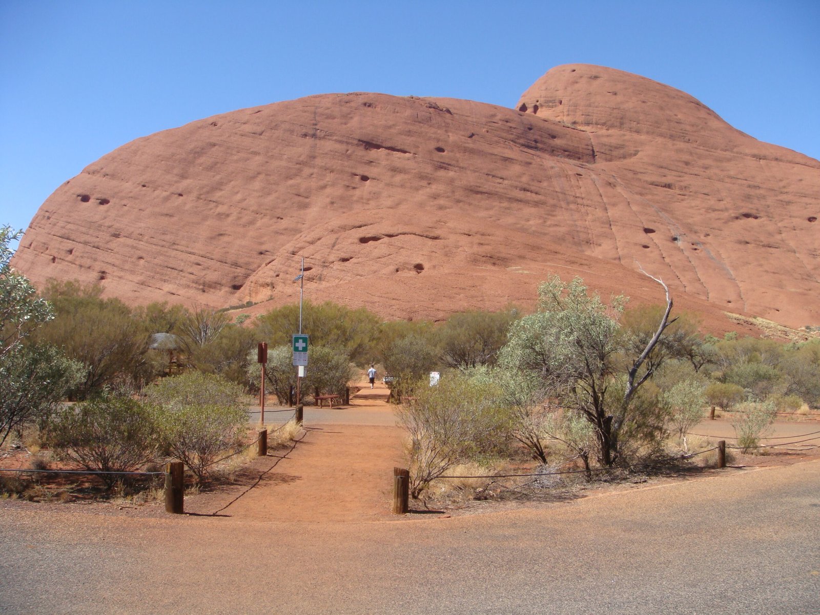 The Olgas: Kata Tjuta's Mysterious Domes (image credits: wikimedia)