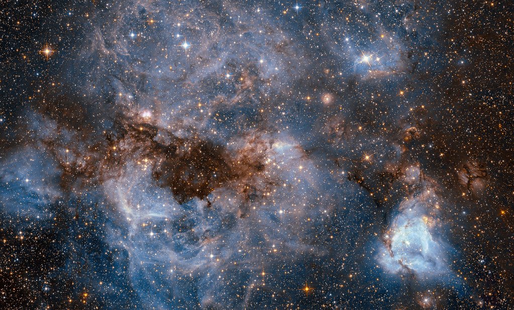 The Search for Even More Distant Galaxies (image credits: flickr)