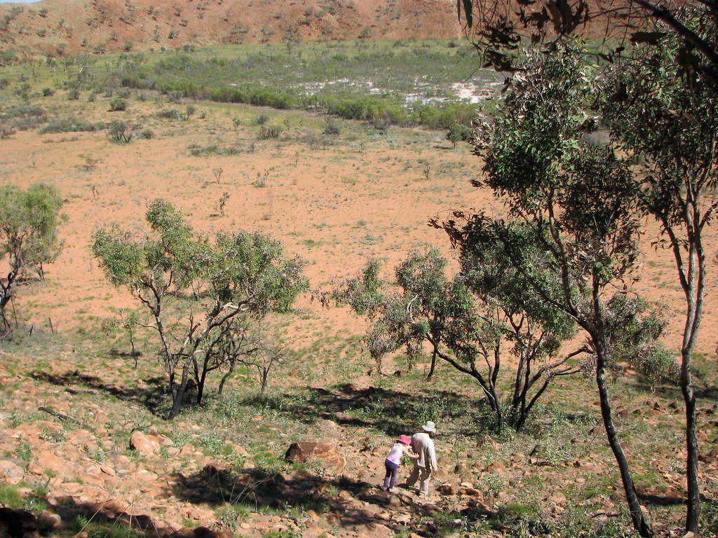 The Hunt for Meteorite Fragments (image credits: flickr)