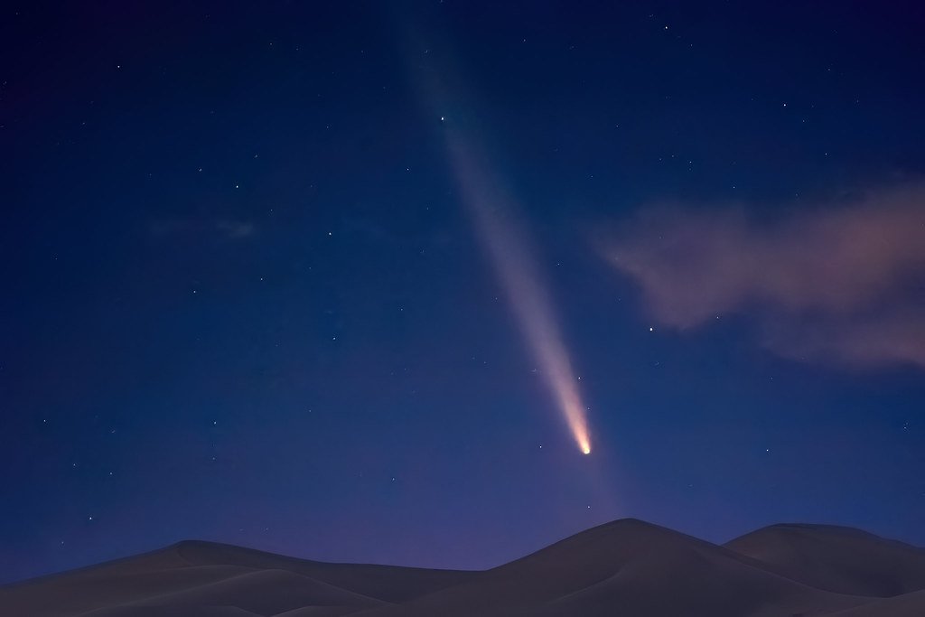 The Shadowy Realm of the Oort Cloud (image credits: flickr)