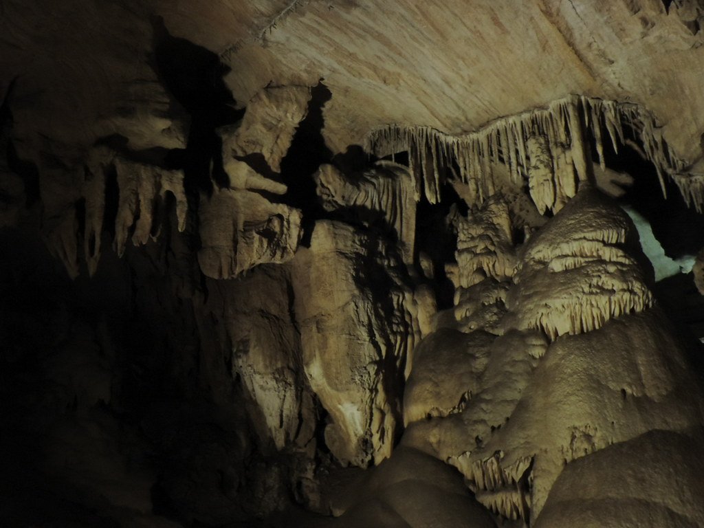 A Cave That Was Once Underwater (image credits: flickr)