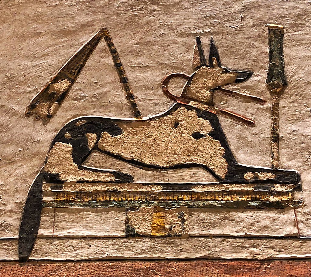 What Modern Egyptologists Believe (image credits: flickr)