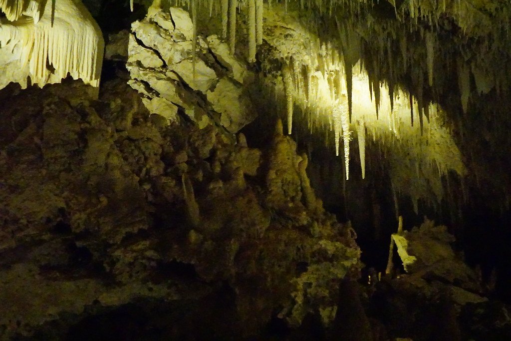 Cave Breathing Patterns (image credits: flickr)