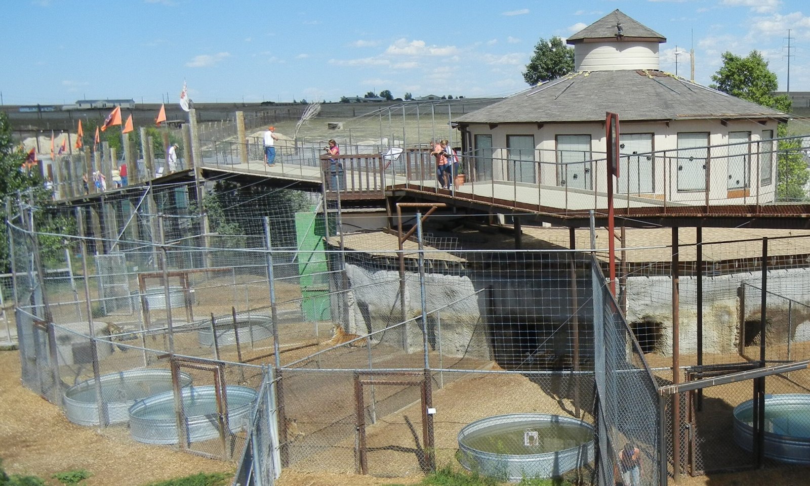 What Makes The Wild Animal Sanctuary Different from Every Other Wildlife Park (image credits: wikimedia)