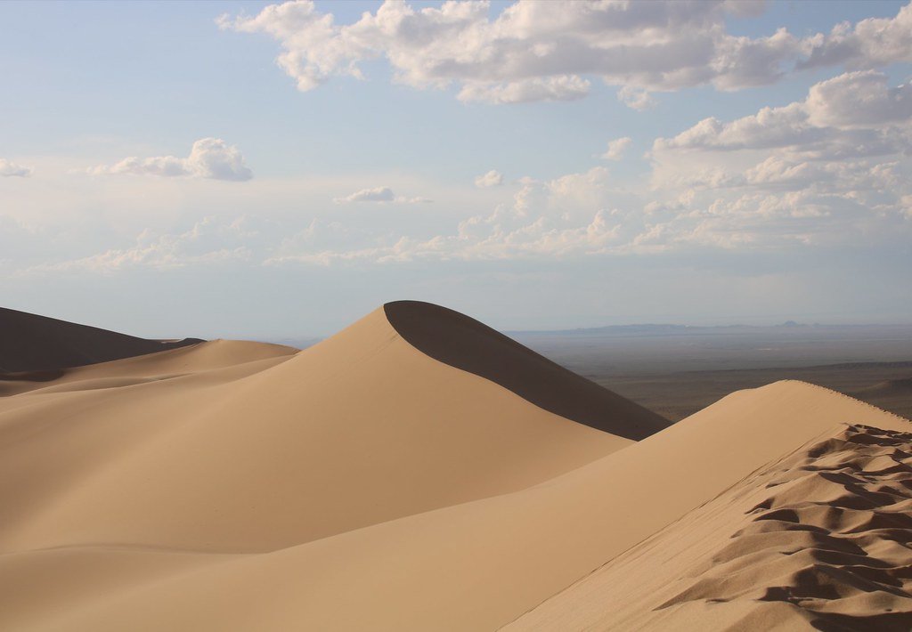 How Weather Conditions Change the Desert's Playlist (image credits: flickr)