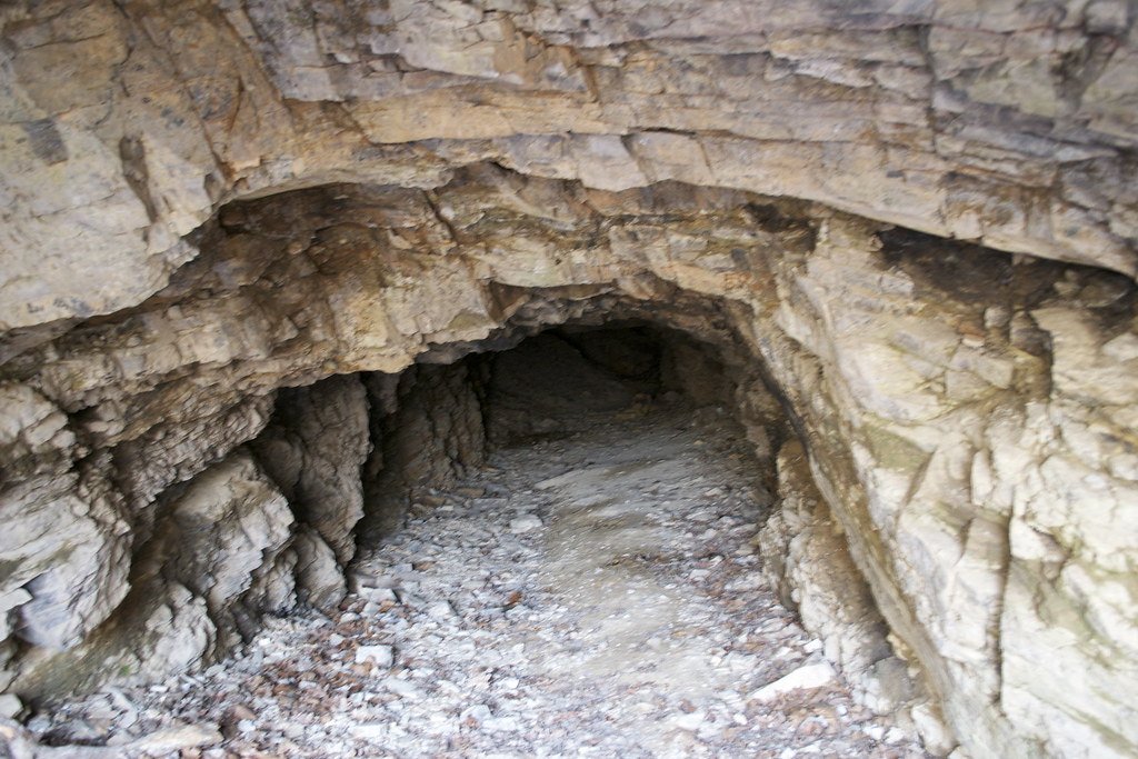 The Geological Marvel Hidden Beneath Arkansas (image credits: flickr)