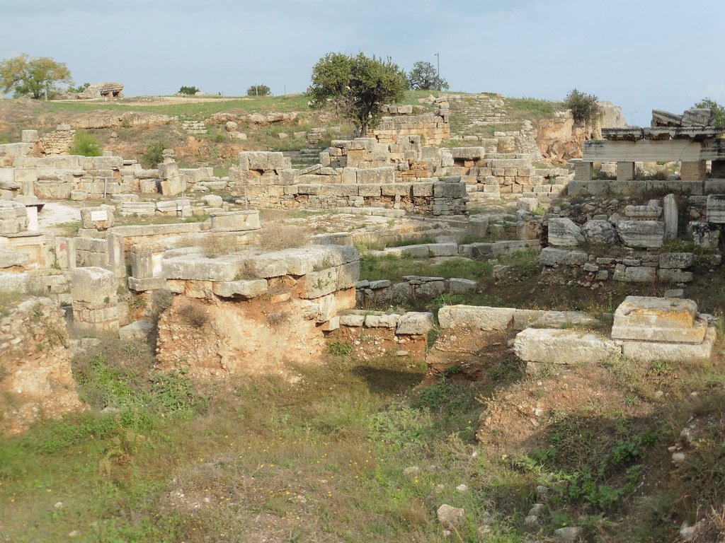 Modern Technology Reveals Ancient Secrets (image credits: flickr)