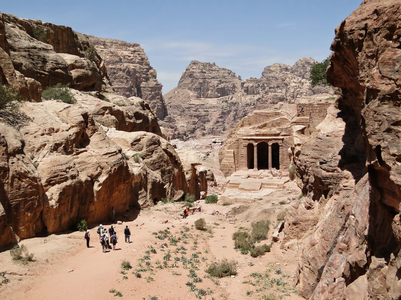Petra's Monumental Scope (image credits: wikimedia)