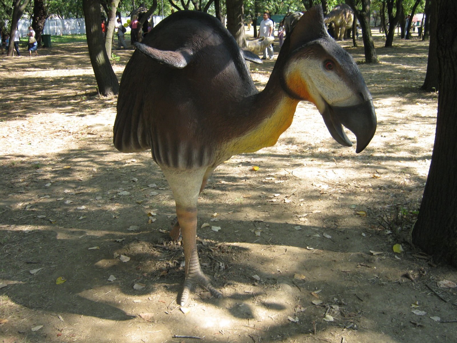 The Terror Birds: Feathered Nightmares (image credits: By Boris Dimitrov, CC BY-SA 3.0, https://commons.wikimedia.org/w/index.php?curid=16684565)