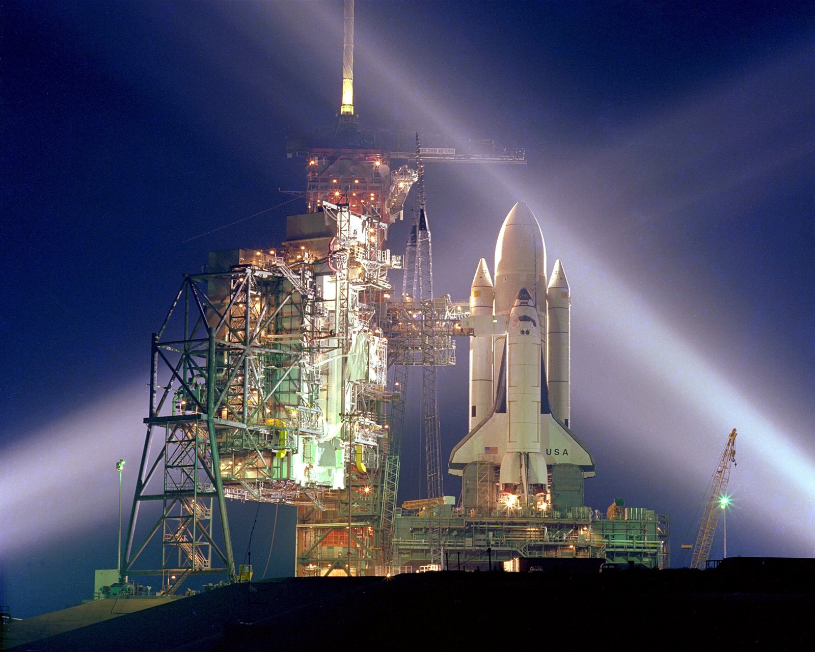 Kennedy Space Center: From NASA to Everyone (image credits: wikimedia)