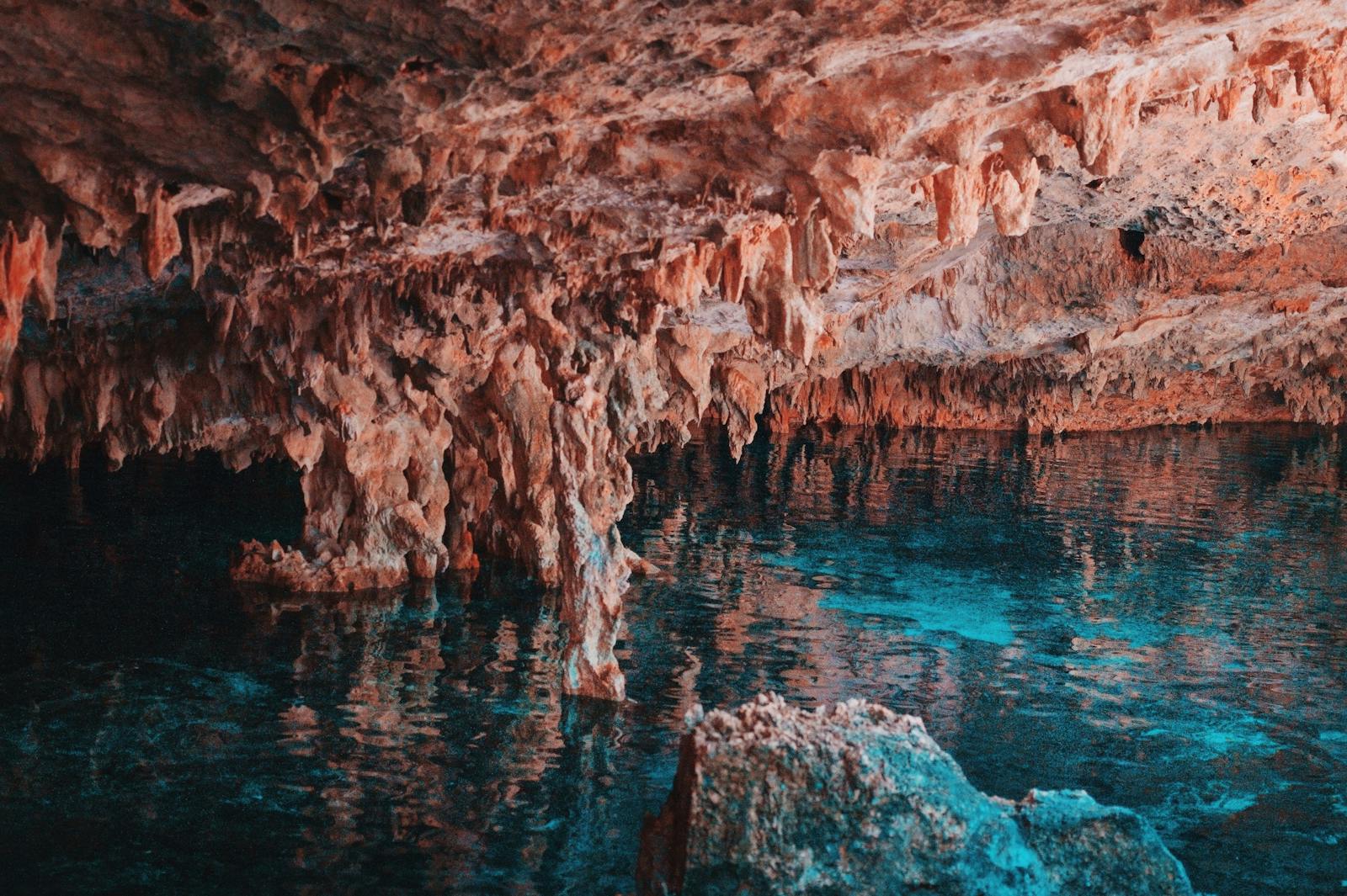 How Satellites Detect Underground Rivers and Buried Ancient Lakes