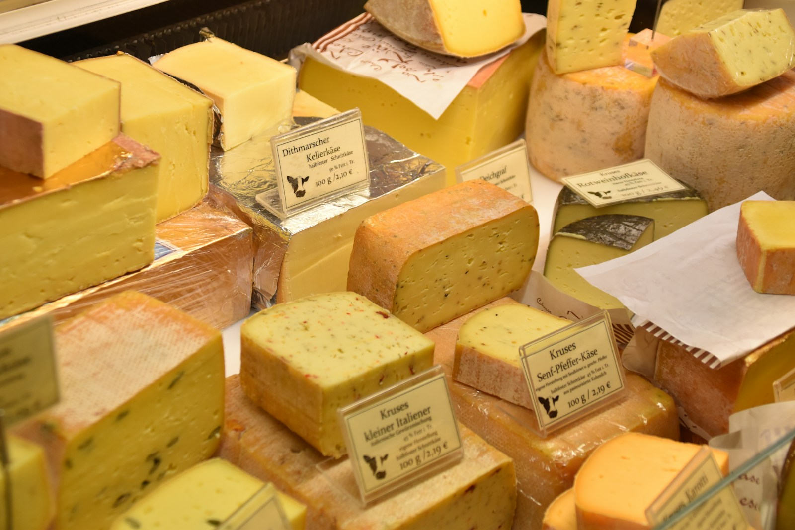 Why Swiss Cheese Bubbles: The European Microbes Behind Iconic Flavors