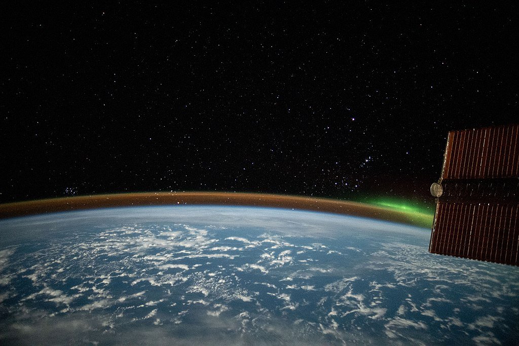 GMT230_17_25_Megan McArthur_188977J_Aurora from Endeavour