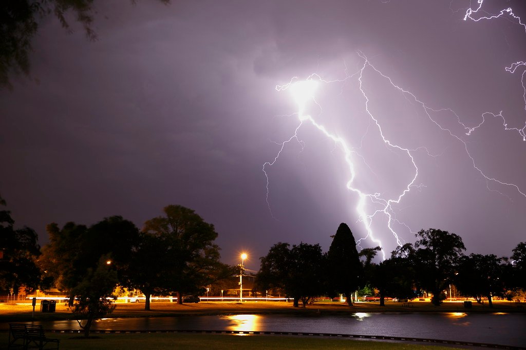Historical Understanding of Lightning's Heat (image credits: flickr)