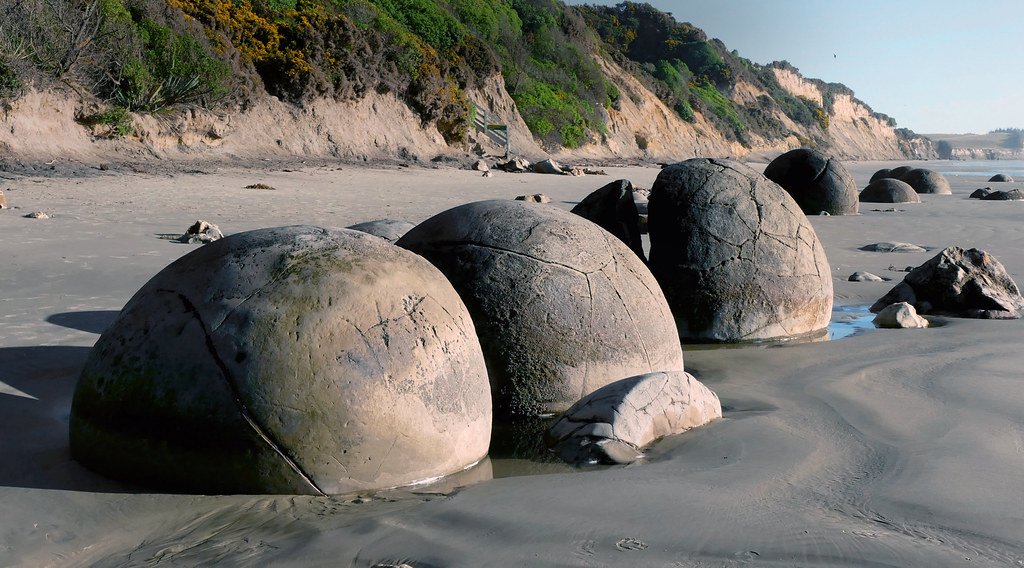 Environmental Factors Affecting Boulder Preservation (image credits: flickr)