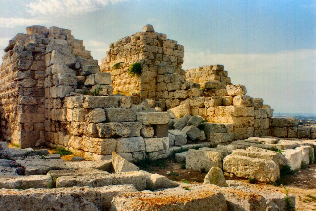 Warfare and Defense in the Ancient City (image credits: flickr)