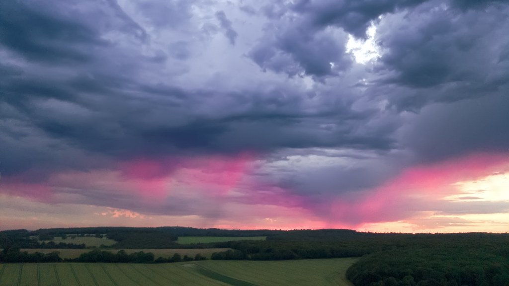 The Shrinking Giant (image credits: flickr)