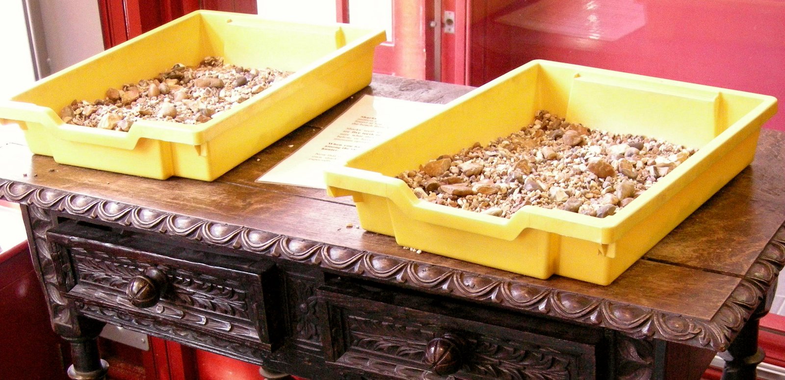 Collection and Preservation Techniques (image credits: By Linda Spashett Storye_book, CC BY 3.0, https://commons.wikimedia.org/w/index.php?curid=8655126)