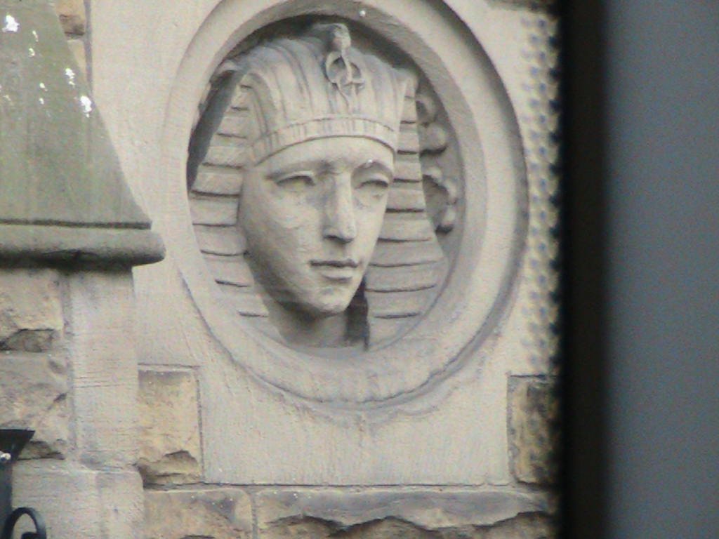 Advanced Construction Techniques Revealed (image credits: flickr)