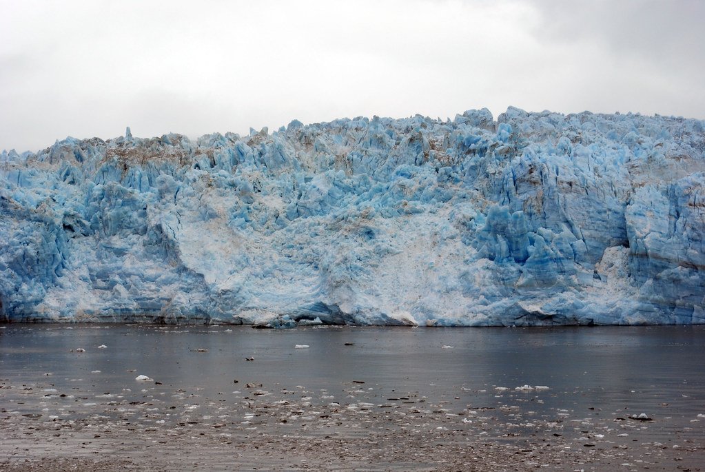Monitoring Glacial Ice Loss (image credits: flickr)
