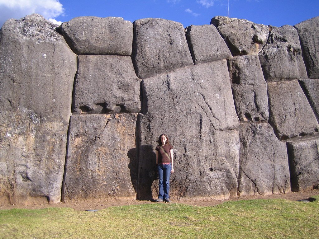 Scientific Analysis Reveals Ancient Secrets (image credits: flickr)