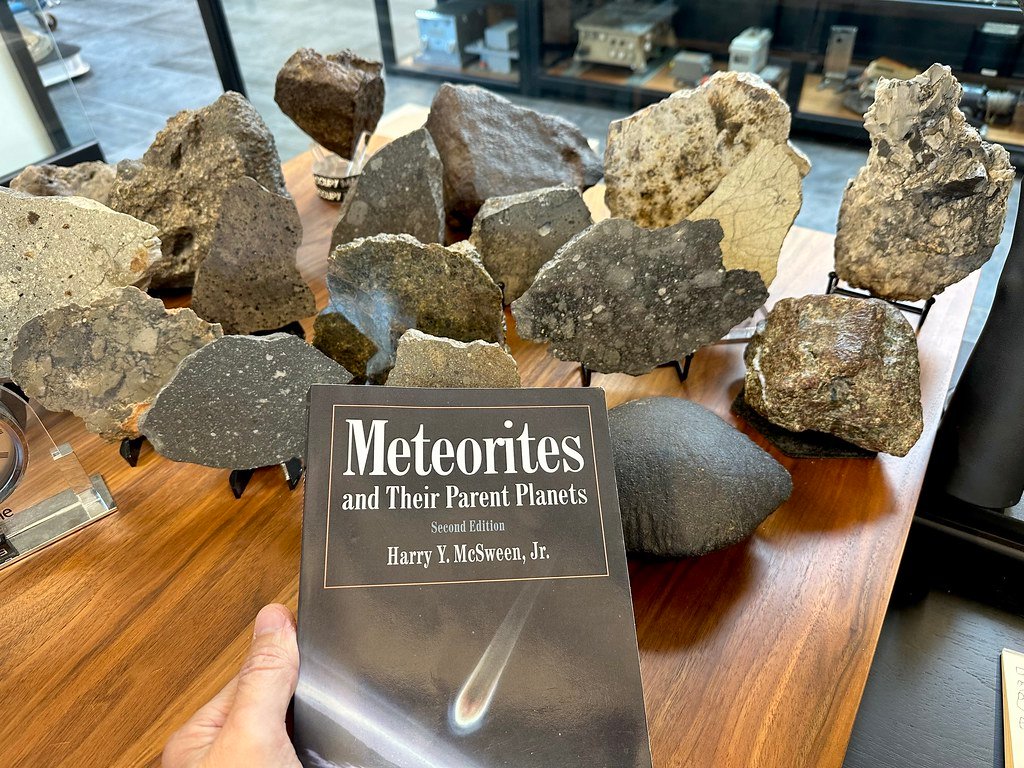 Orbital Resonances: The Cosmic Dance (image credits: flickr)