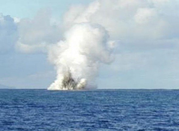 Volcanoes Without Islands: Submerged Fire in the Pacific (image credits: wikimedia)