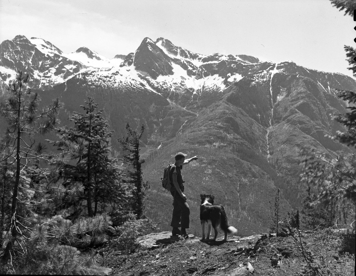 How to Choose and Prepare the Right Trail Partner (image credits: wikimedia)