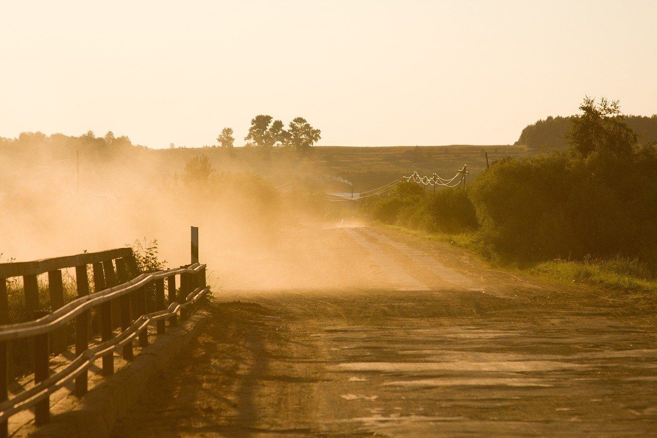 Infrastructure Melting Under the Pressure (image credits: pixabay)