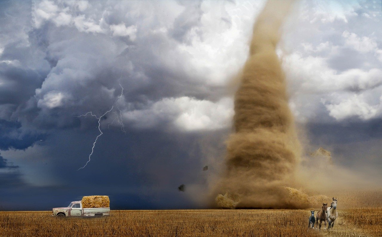 Most Tornadoes Are Wimpy, But the Violent Ones Are Killers (image credits: pixabay)