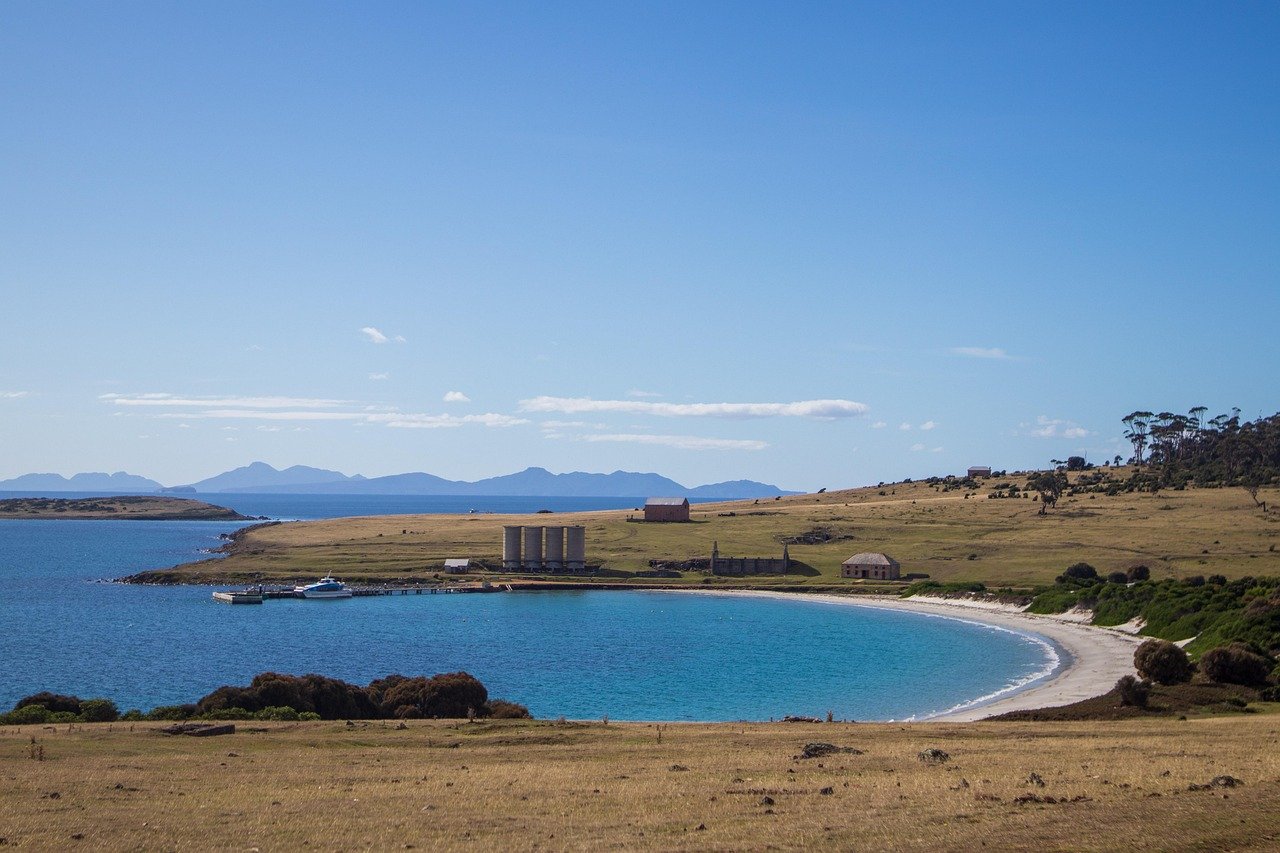 Land Subsidence: The Hidden Threat (image credits: pixabay)