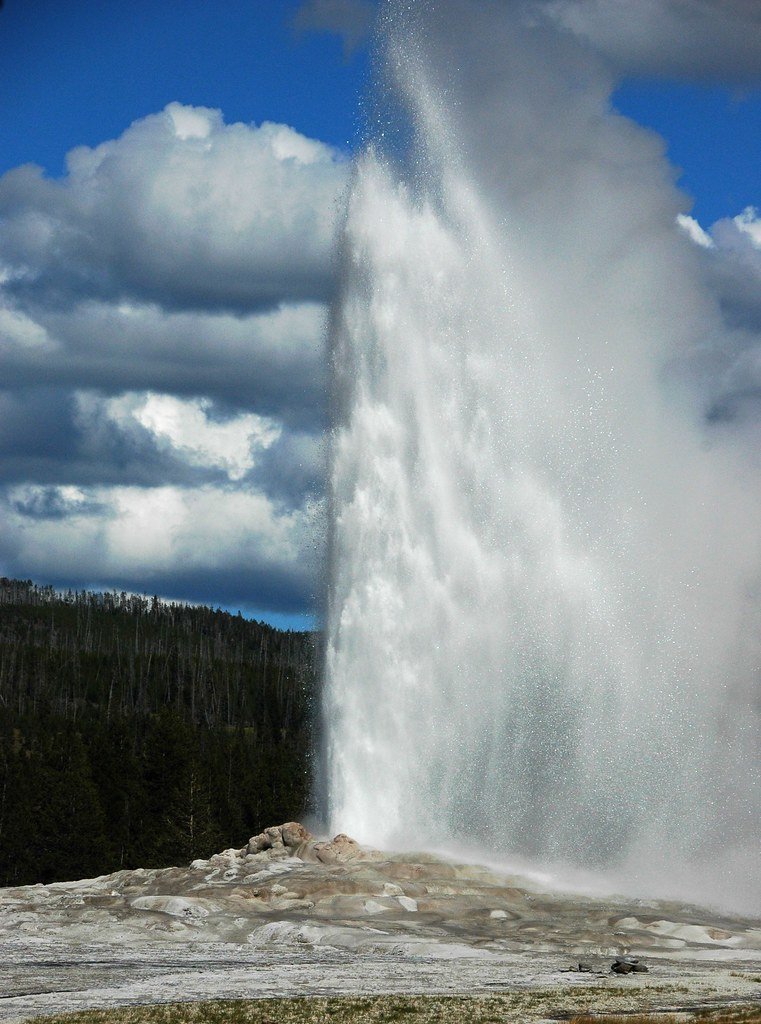 The Hunt for Hydrothermal Vents (image credits: flickr)