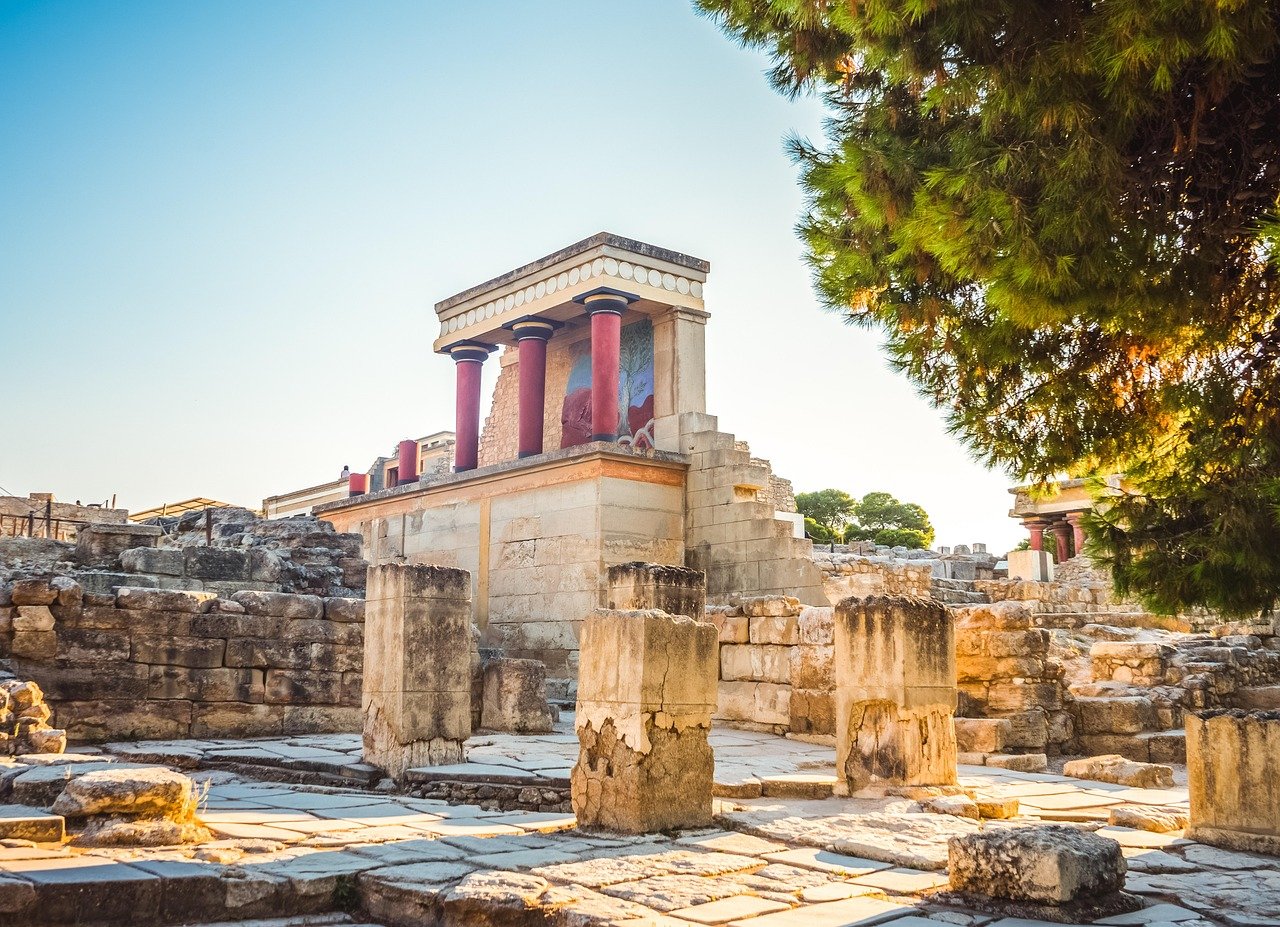 The Minoan Civilization - Europe's First Advanced Society (image credits: pixabay)
