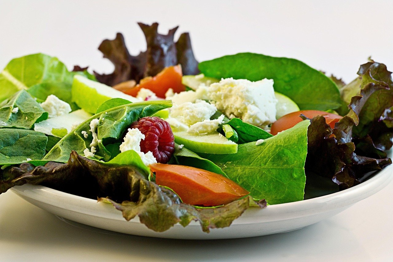 The Food-Mood Connection Nobody Talks About (image credits: pixabay)