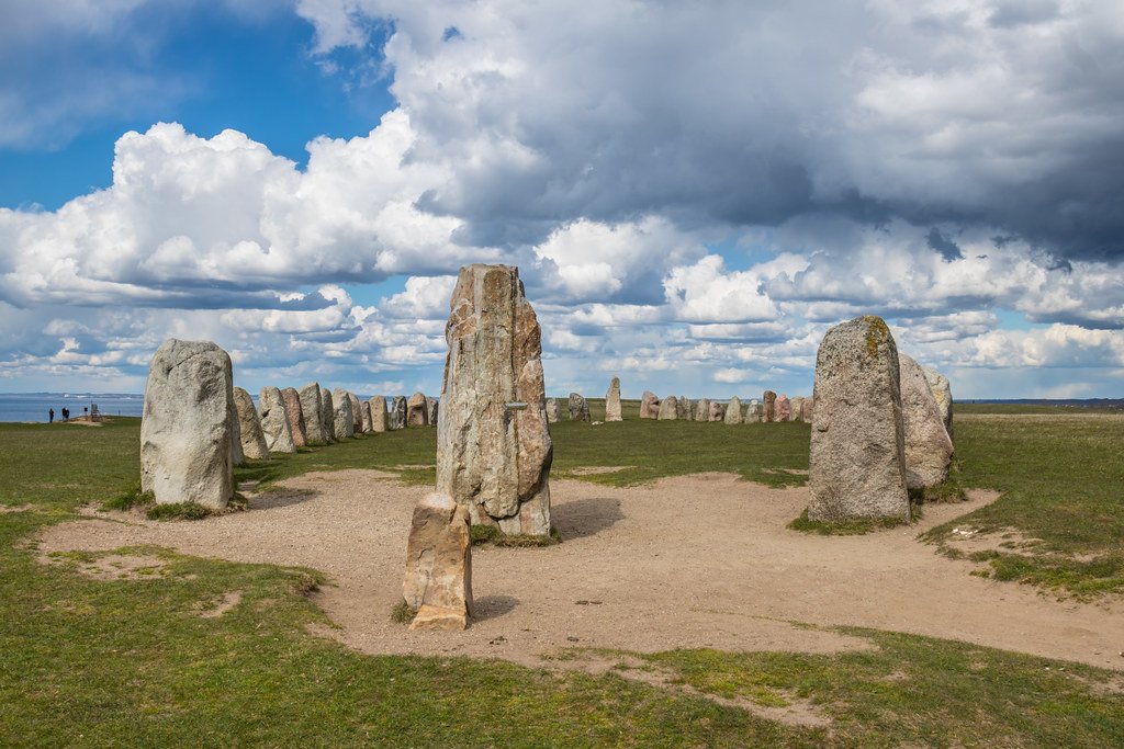 Megalithic Mysteries Across Continents (image credits: flickr)