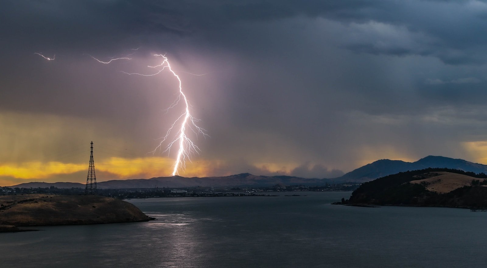 10 Weather Records That Shocked California Residents
