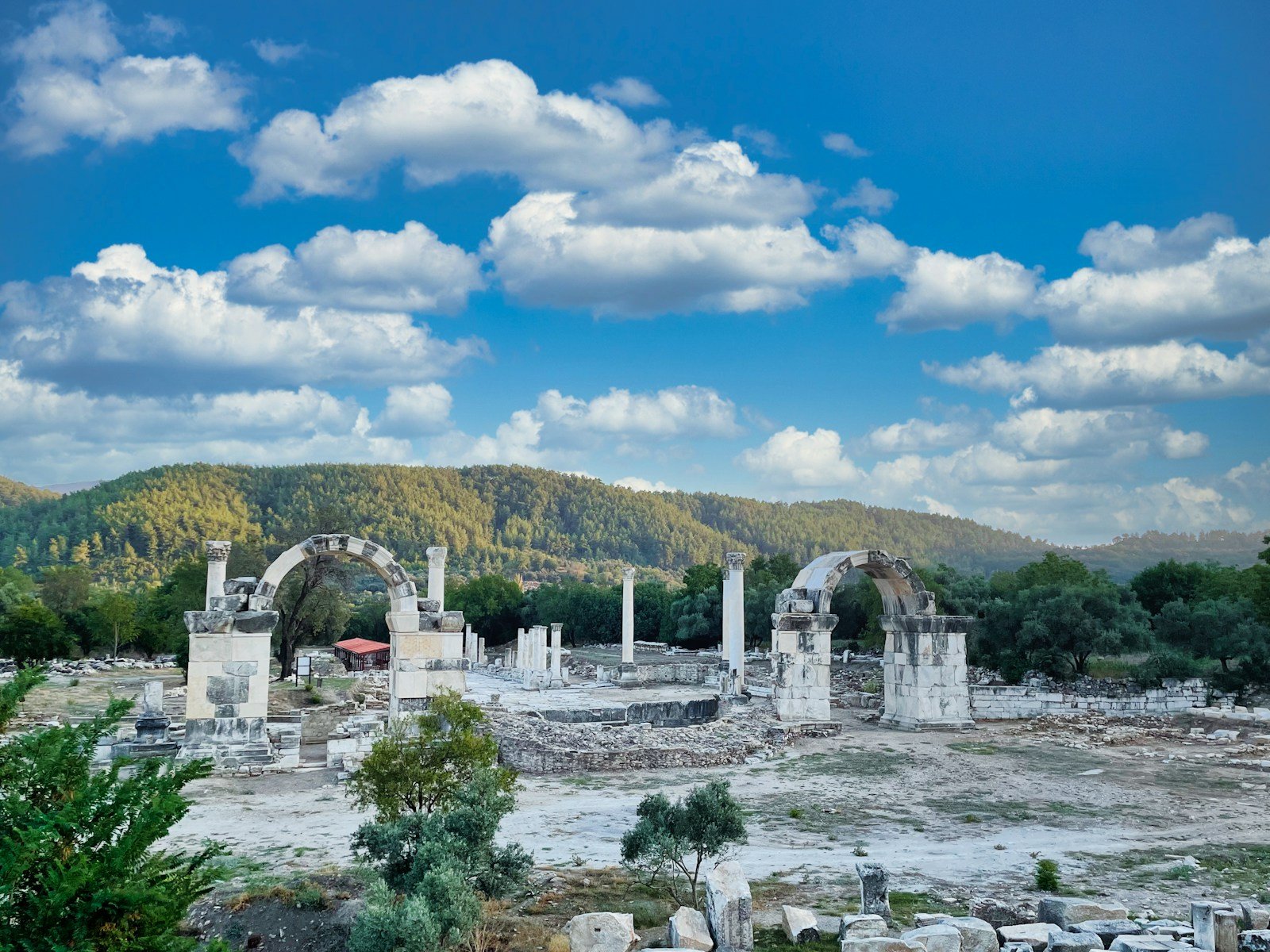 7 Buried Cities That Vanished Overnight – And What We’ve Learned from Them