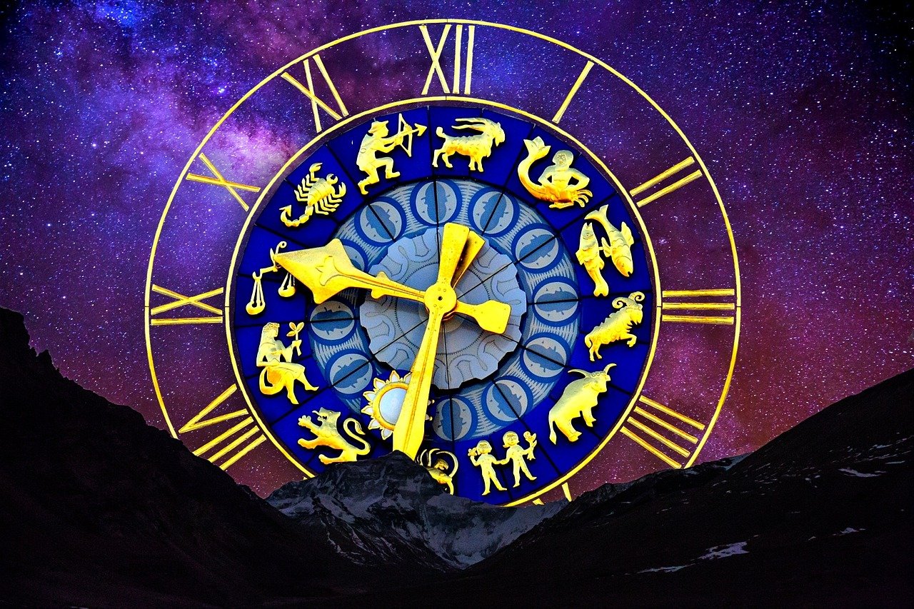 Why Traditional Astrology Falls Short (image credits: pixabay)